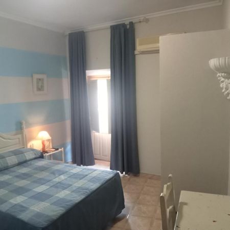 Hostal Trujillo Exteriér fotografie